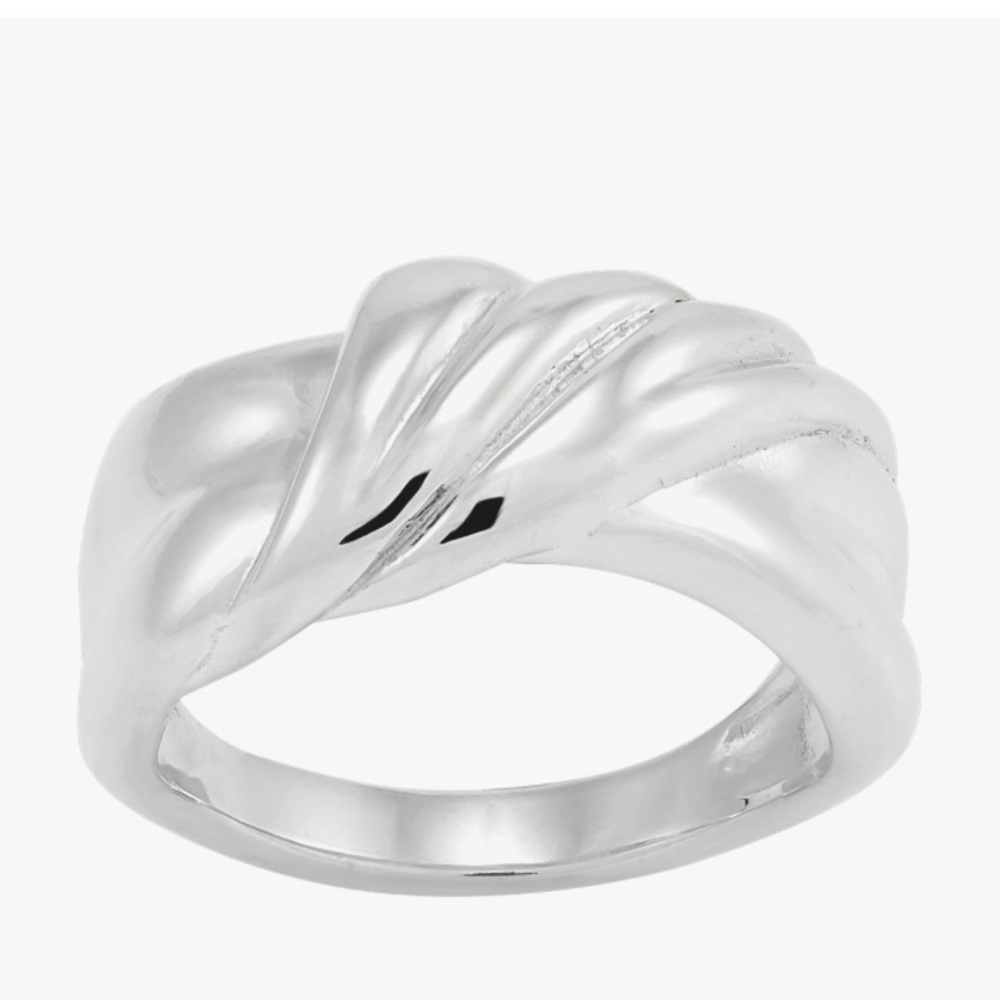 Retired Silpada Plot Twist Ring Size 5 - image 1